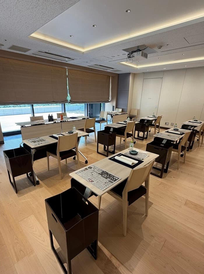 東京都内の「老人ホーム」にて出張書道教室